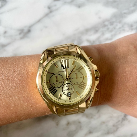 Michael Kors Gold Watch - Picture 2 of 5